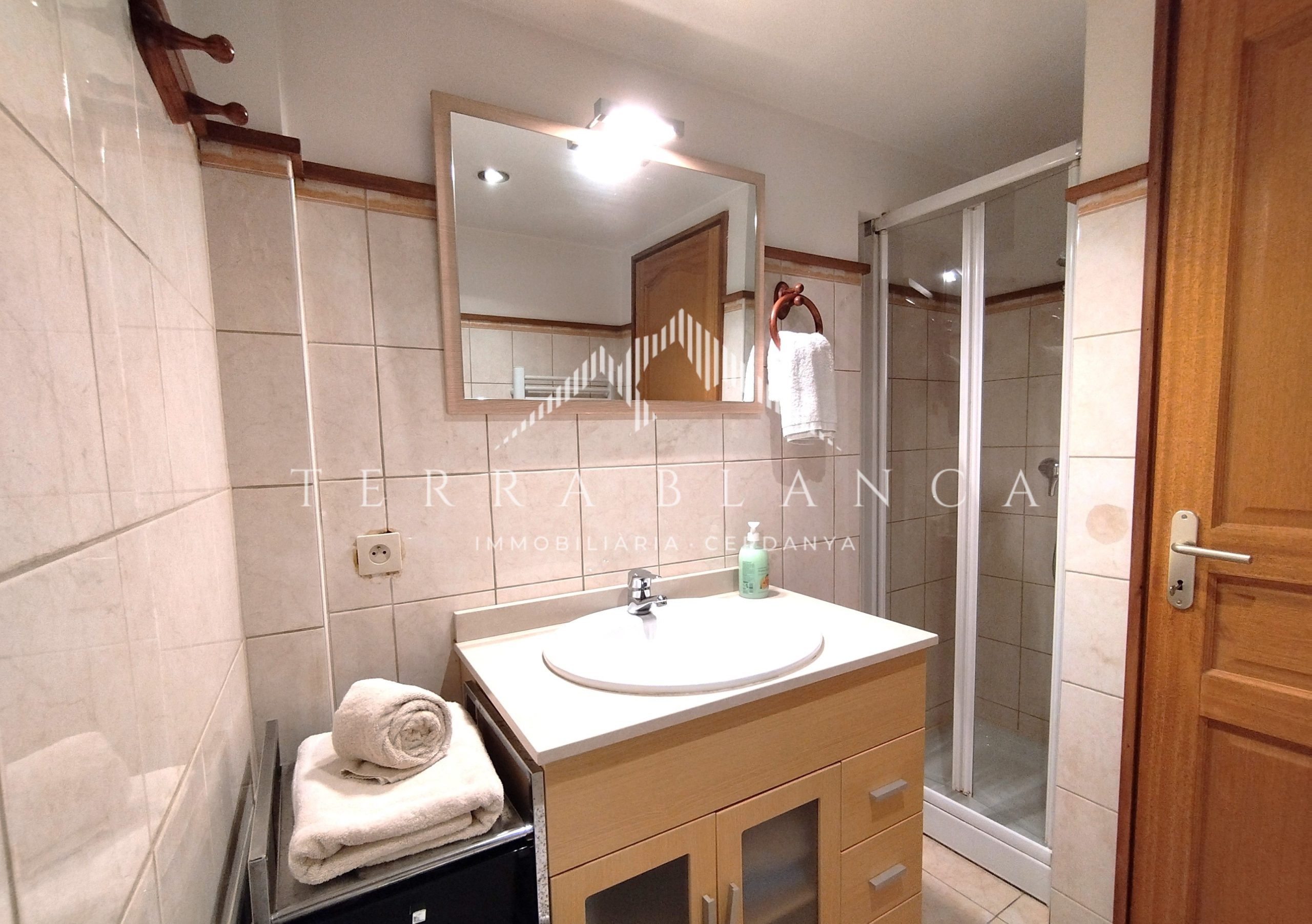 IMG 20230418 143018 1 scaled